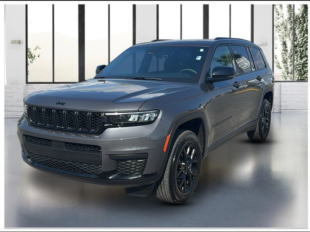 Used 2025 Jeep Grand Cherokee L Altitude AWD/4WD image 1