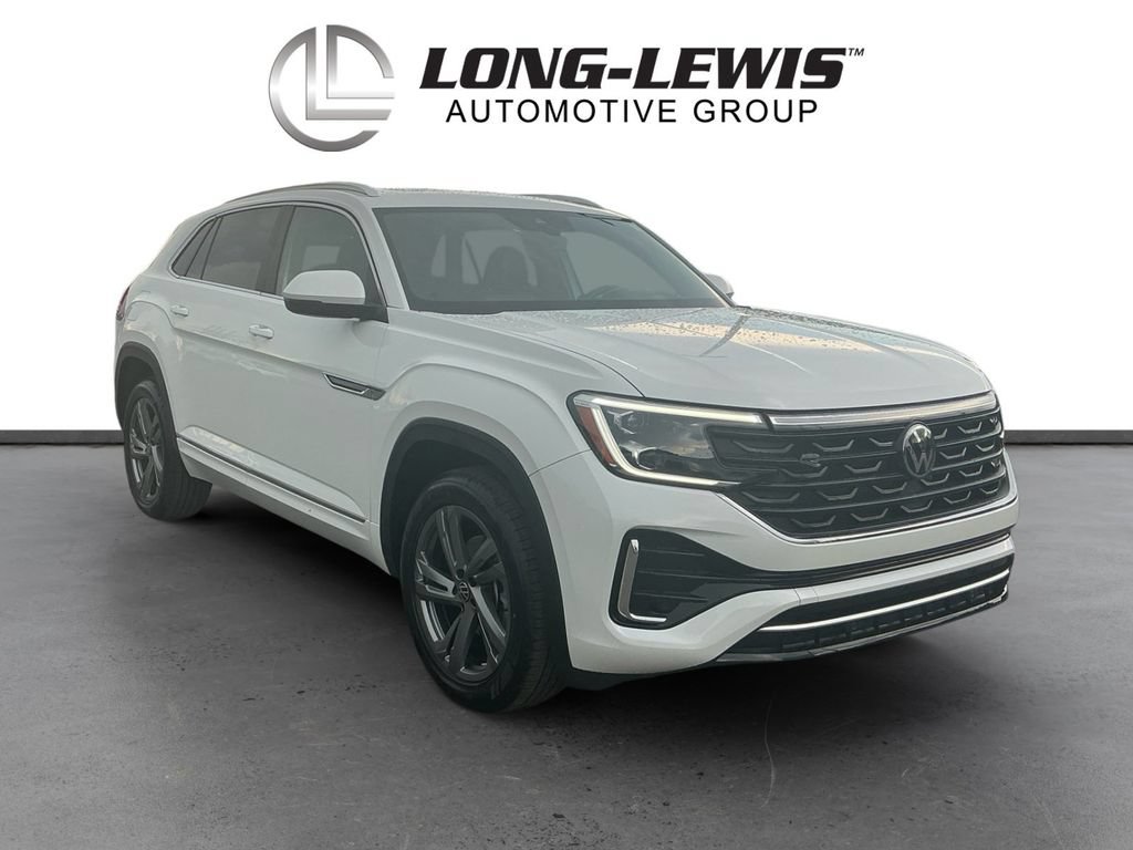 Used 2024 Volkswagen Atlas Cross Sport SEL R-Line AWD/4WD image 10