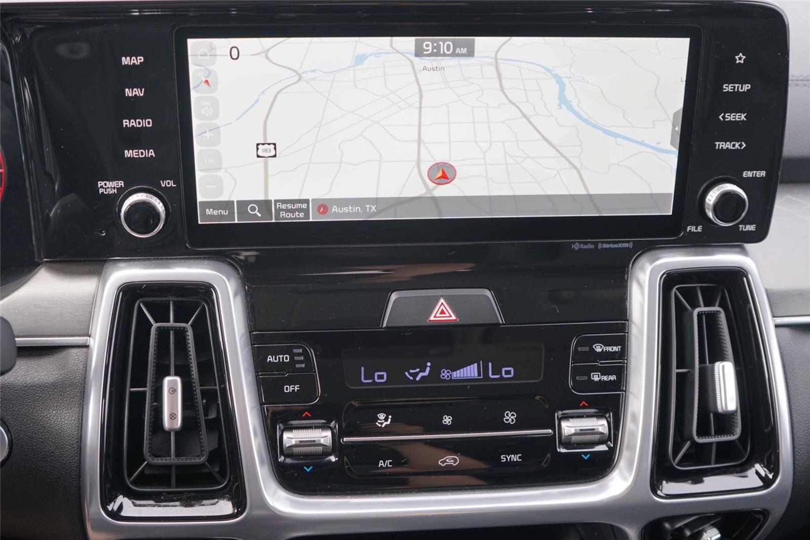 Used 2023 Kia Sorento SX AWD/4WD image 13