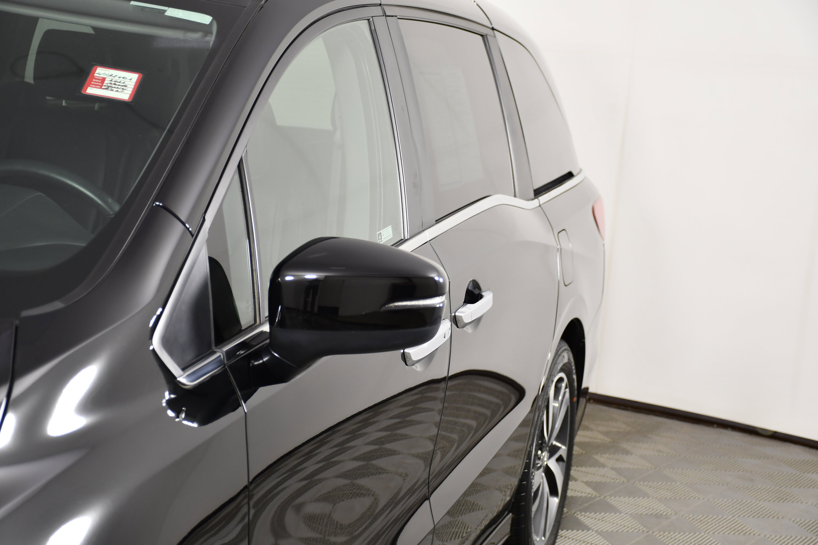 Certified 2023 Honda Odyssey Touring image 13