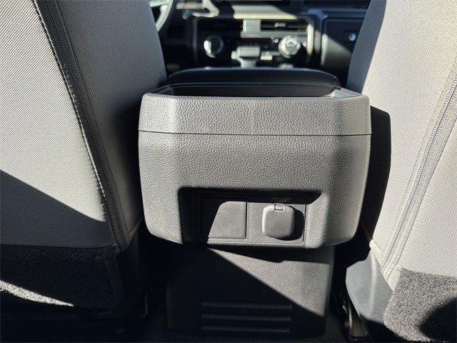 Used 2024 Toyota Tacoma 4x4 Double Cab image 24