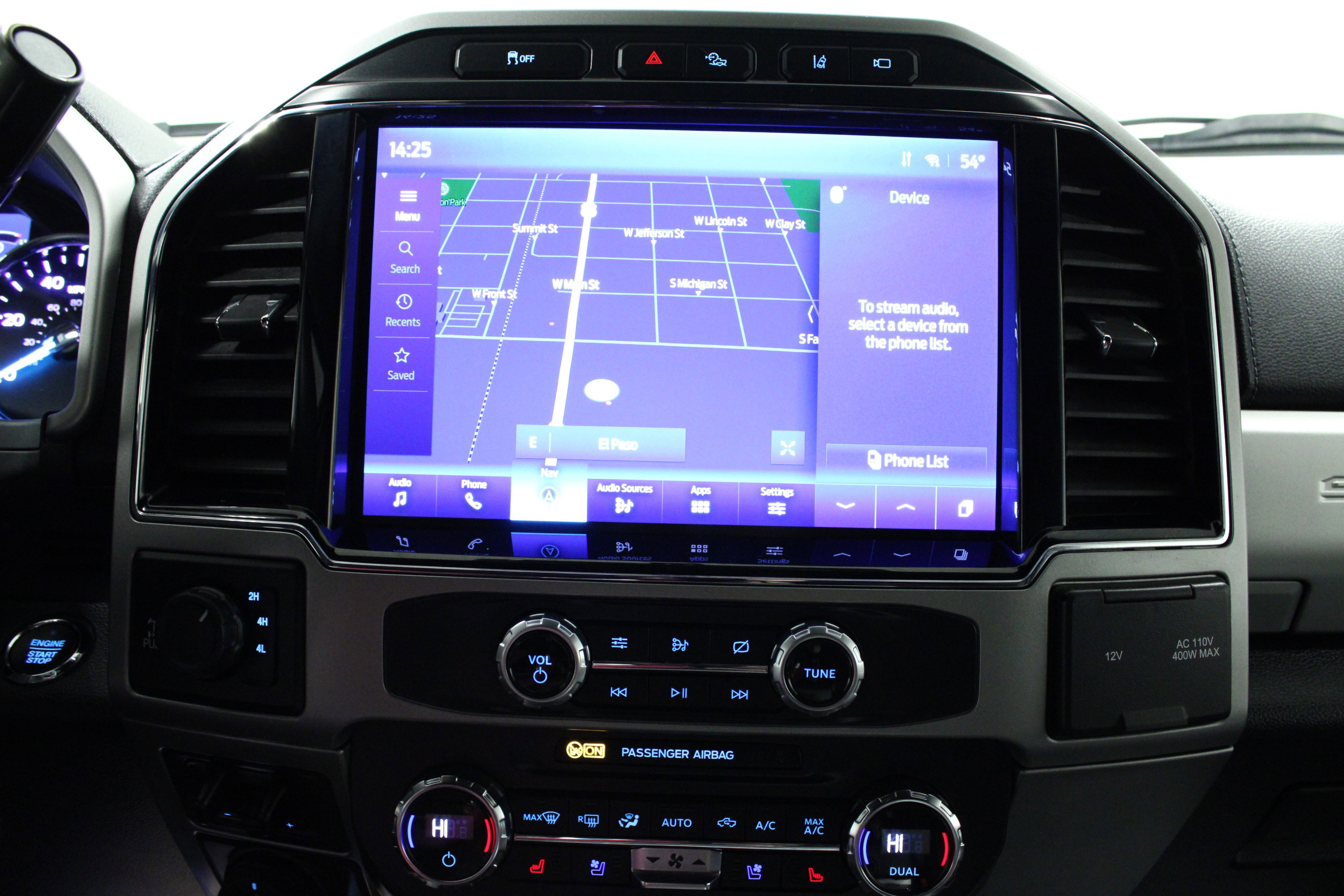 Used 2022 Ford F250 Lariat w/ Tremor Off-Road Package image 21