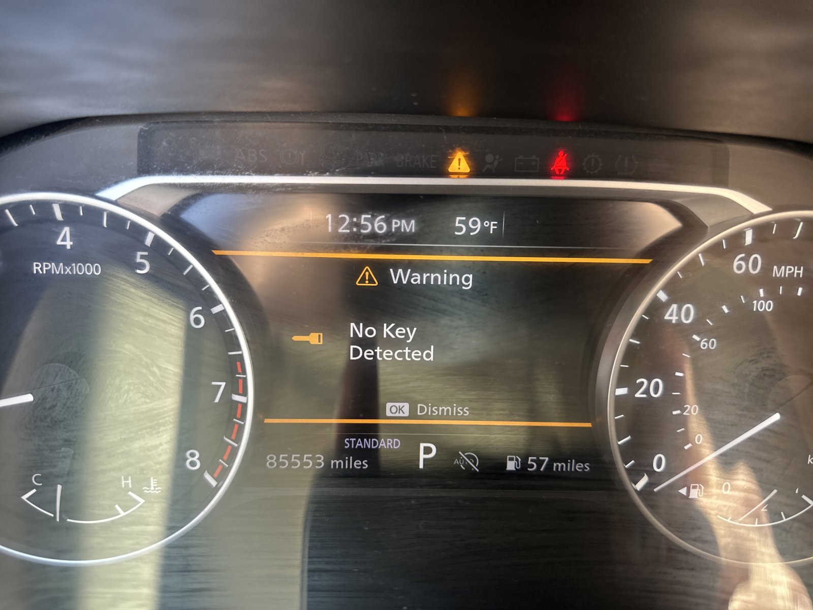 Used 2022 Nissan Pathfinder SV w/ SV Premium Package image 11
