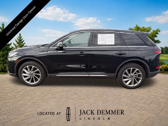 Certified 2024 Lincoln Corsair AWD w/ Equipment Group 101A image 3