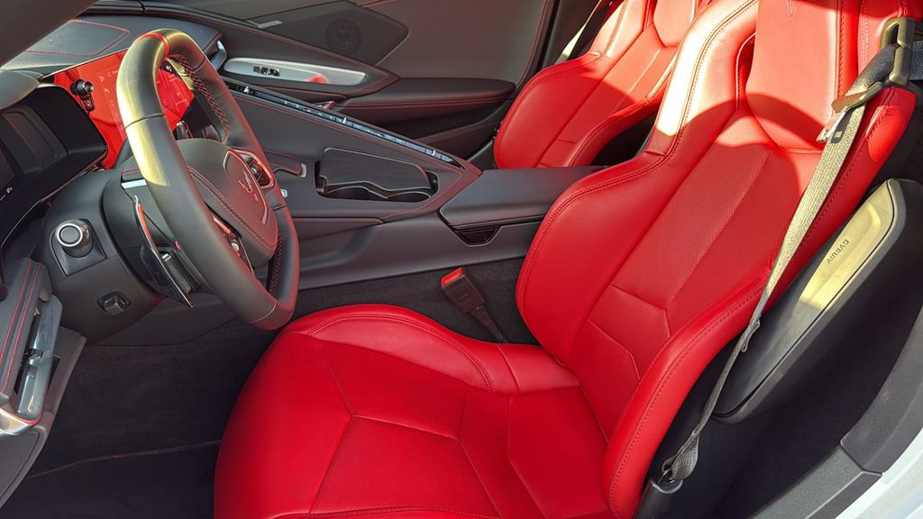 Used 2025 Chevrolet Corvette Stingray Convertible w/ 1LT image 10