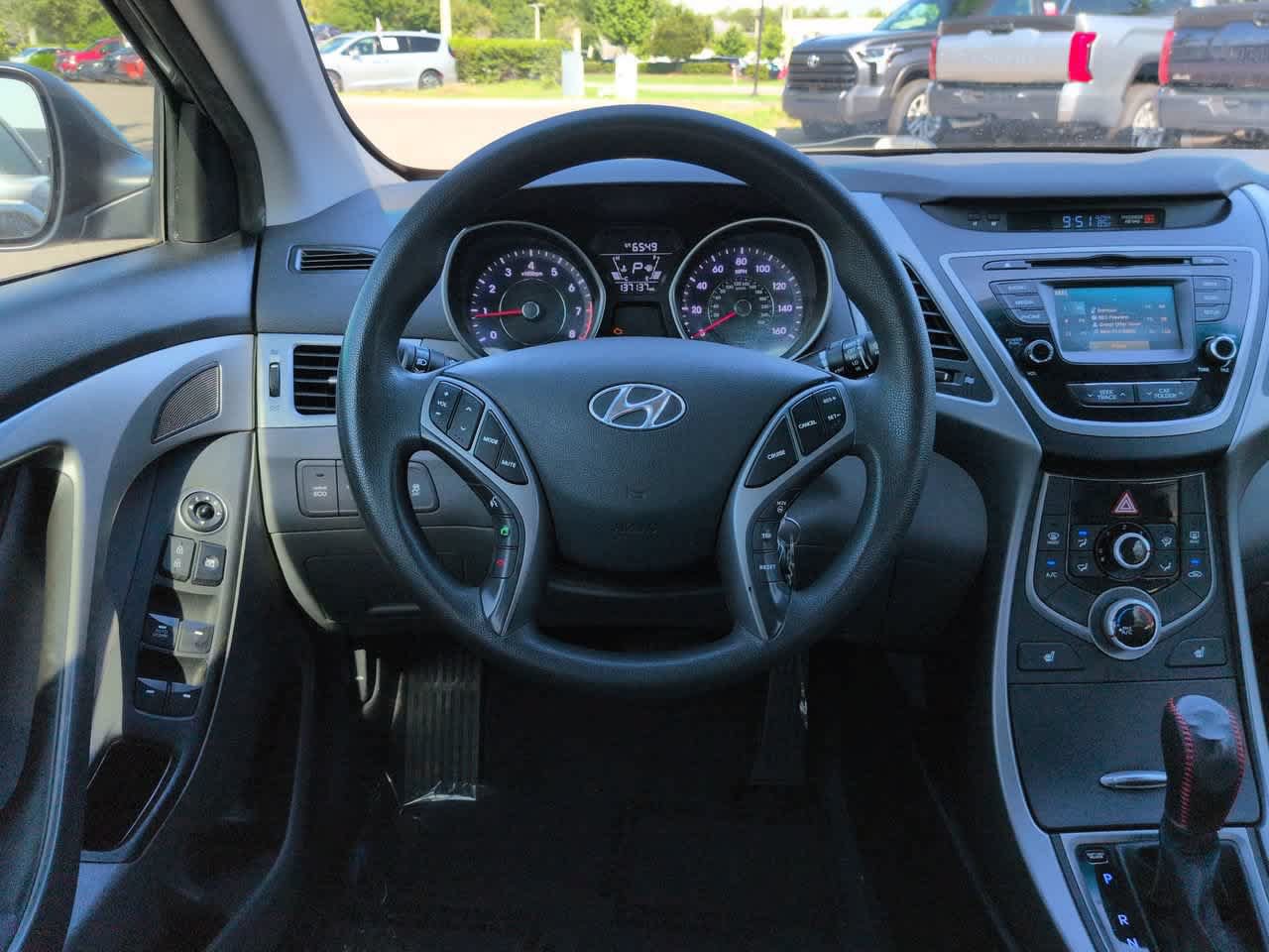 Used 2014 Hyundai Elantra SE w/ Option Group 02 FWD image 15