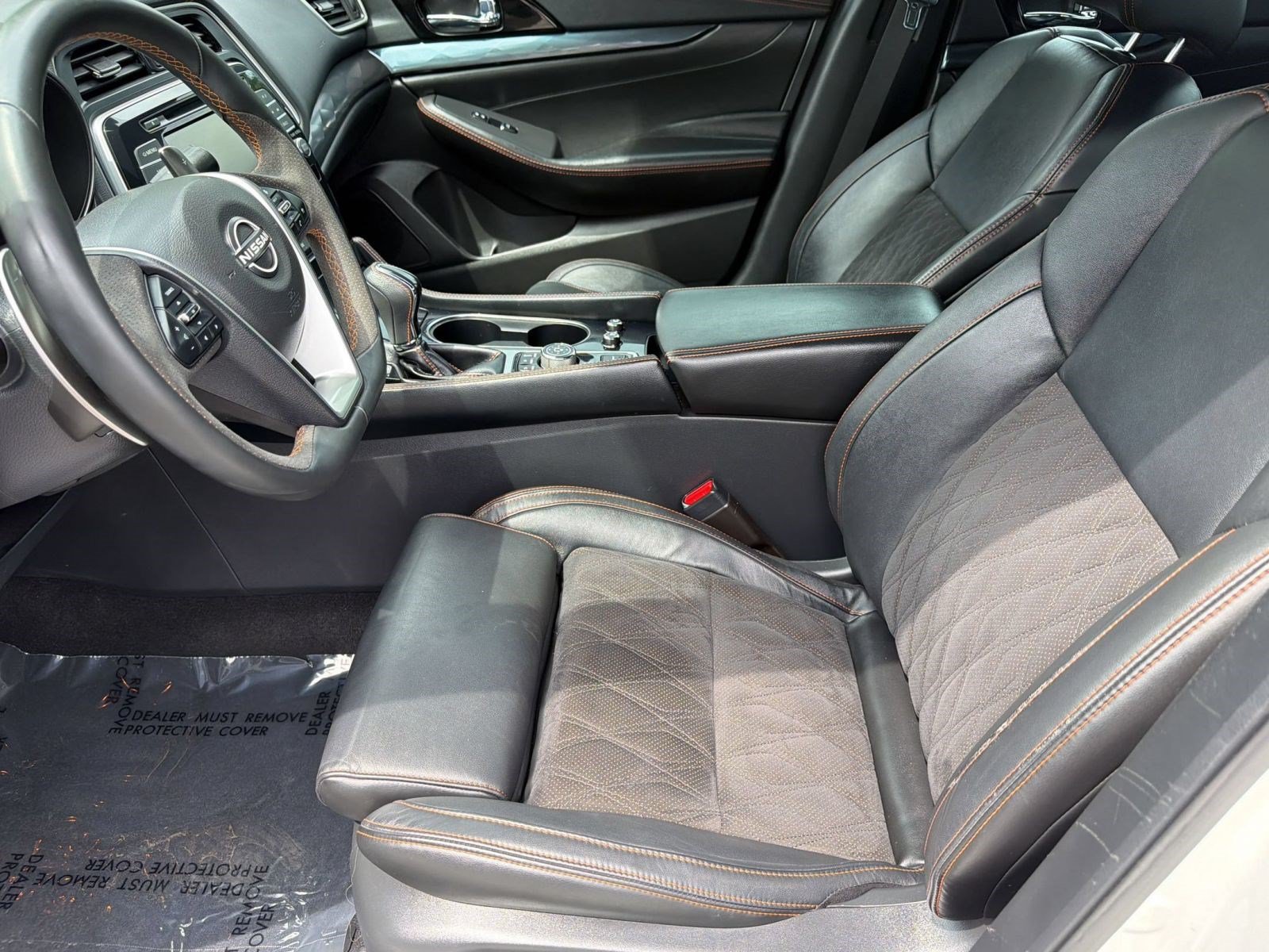 Used 2023 Nissan Maxima SR w/ Sport Mat Group FWD image 5