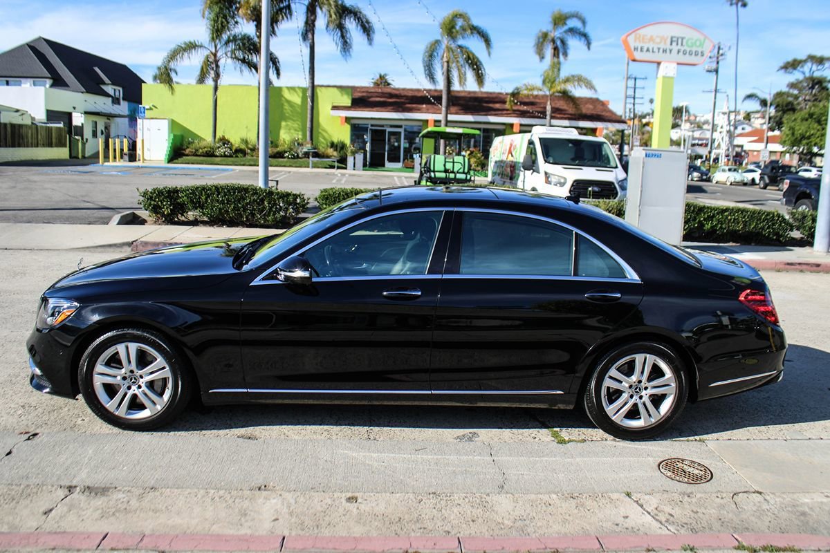 Used 2020 Mercedes-Benz S 450 4MATIC Sedan w/ Premium Package image 2