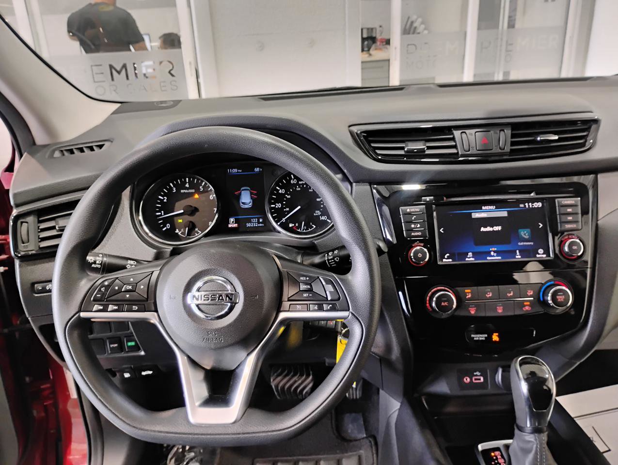 Used 2020 Nissan Rogue Sport S w/ Appearance Package FWD image 19