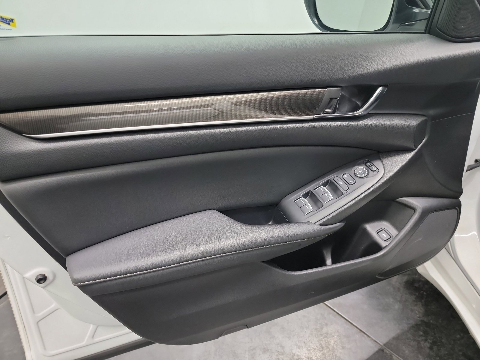 Certified 2022 Honda Accord Sport image 13