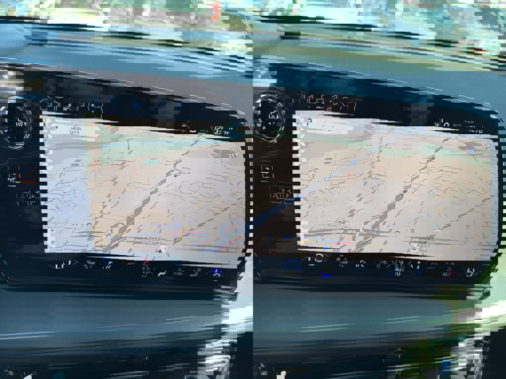 New 2026 Chevrolet Traverse LT image 18