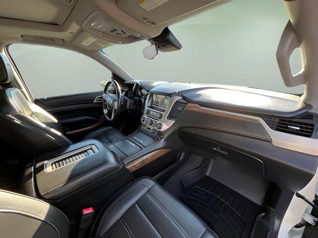 Used 2019 GMC Yukon XL Denali image 38