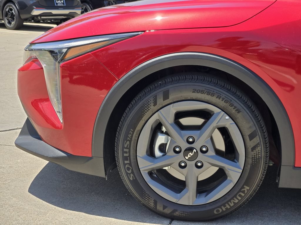 New 2026 Kia K4 FWD image 5