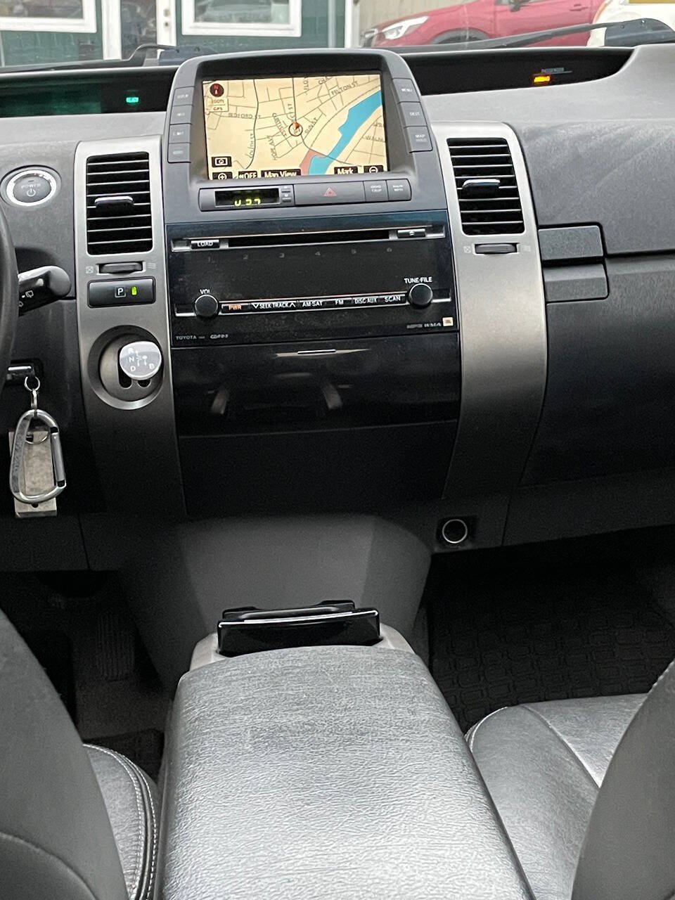 Used 2008 Toyota Prius Touring FWD image 16