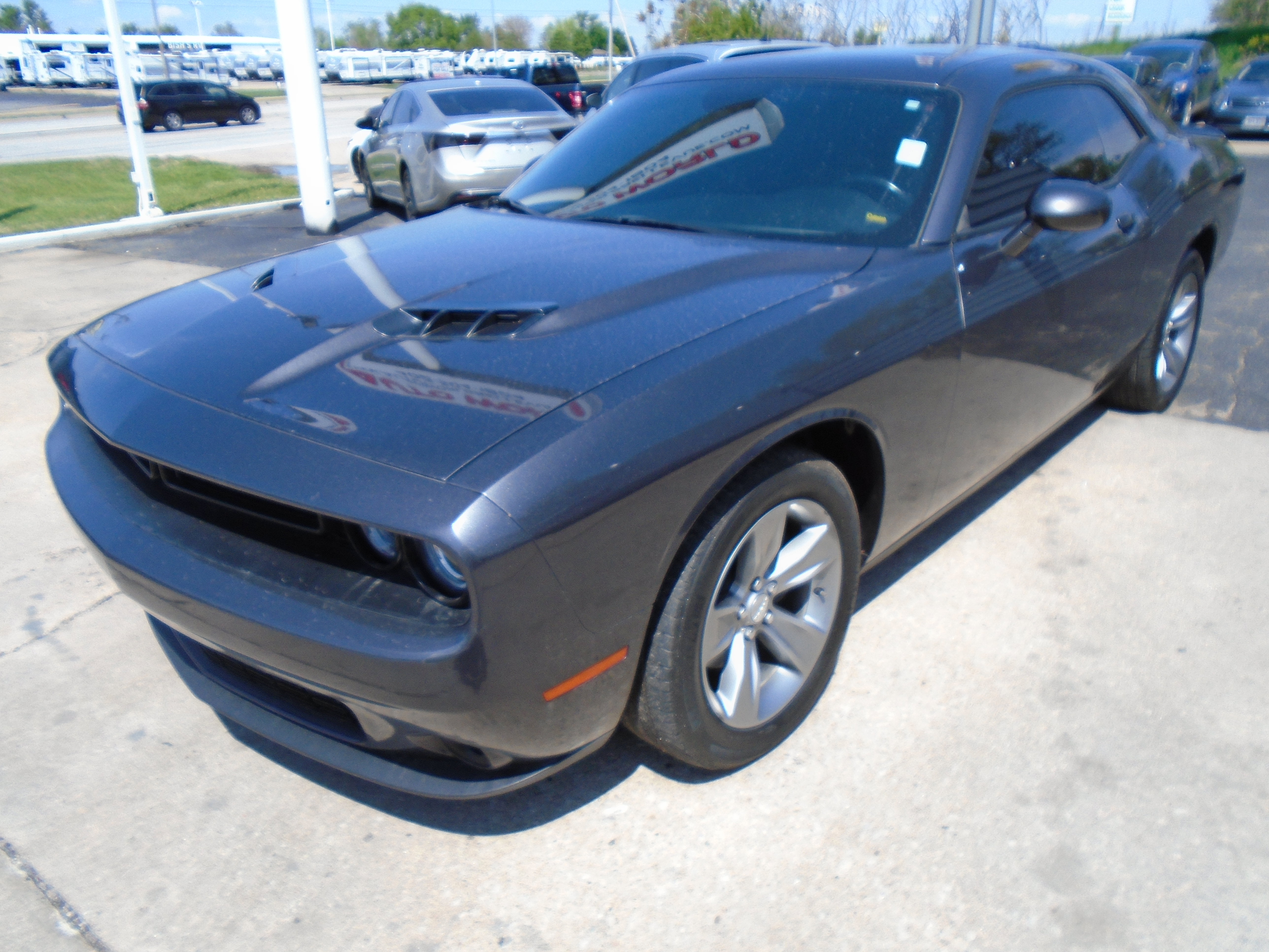 Used 2019 Dodge Challenger SXT w/ Cold Weather Group RWD image 6
