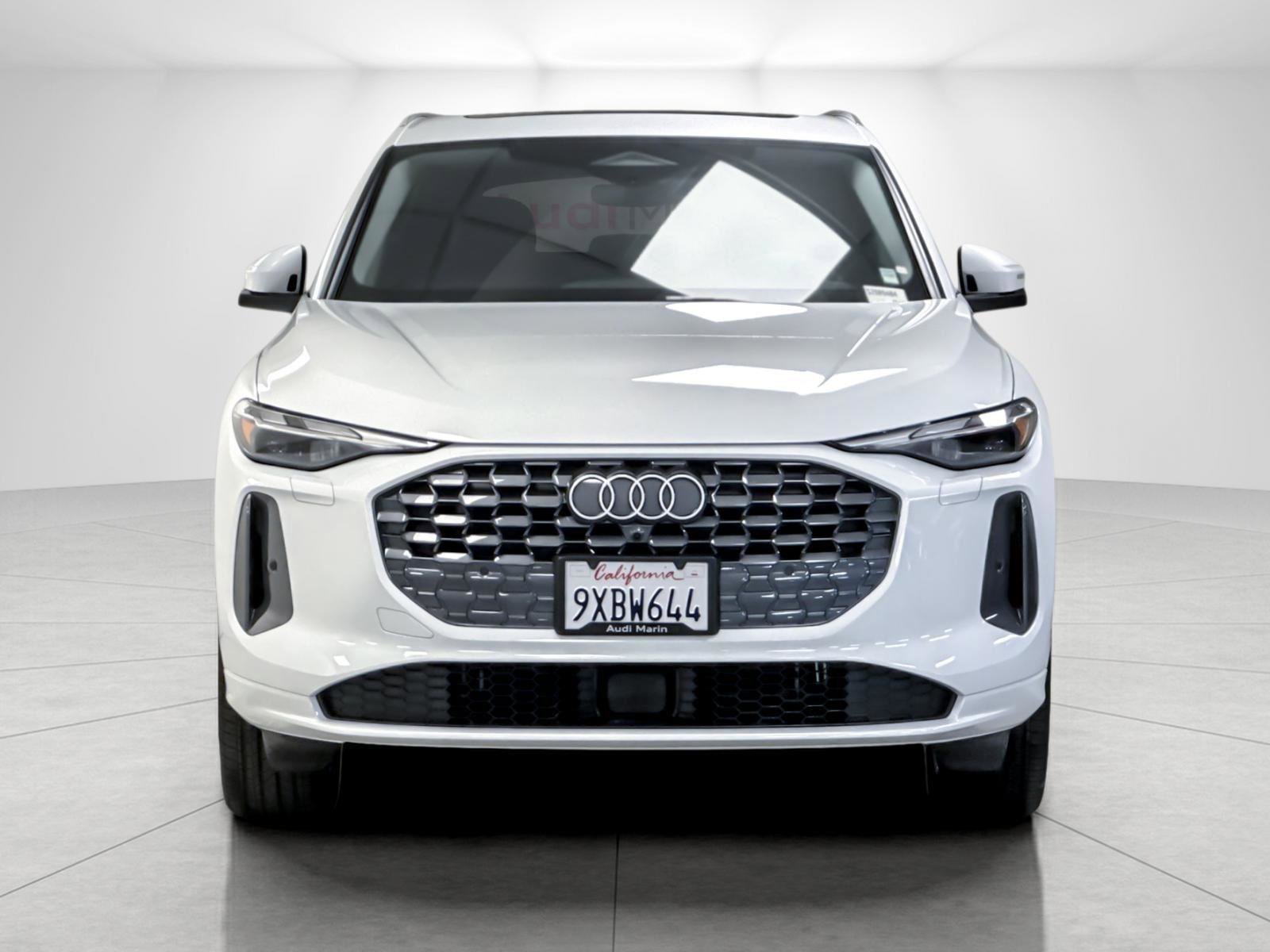 Certified 2025 Audi Q5 Premium w/ Convenience Package AWD/4WD image 8