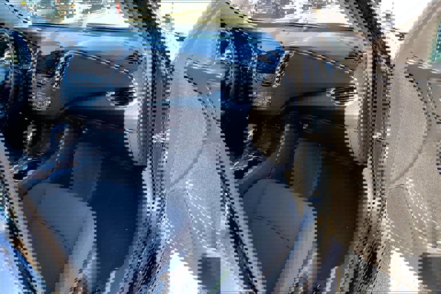 Used 2024 Chevrolet Malibu LS image 19