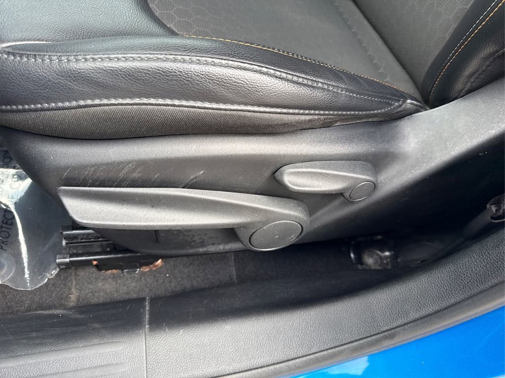Used 2018 Jeep Compass Latitude w/ Cold Weather Group image 22