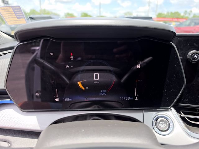 Used 2025 Chevrolet Trax LT w/ Driver Confidence Package FWD image 33