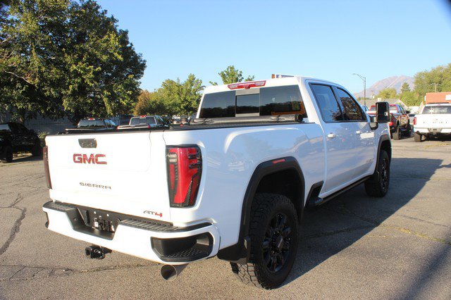 Used 2024 GMC Sierra 3500 AT4 w/ AT4 Premium Plus Package image 16