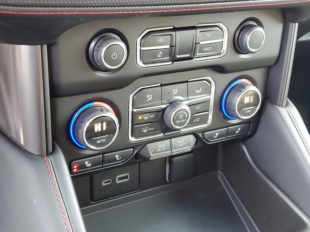 Used 2022 Chevrolet Tahoe RST w/ Luxury Package image 20