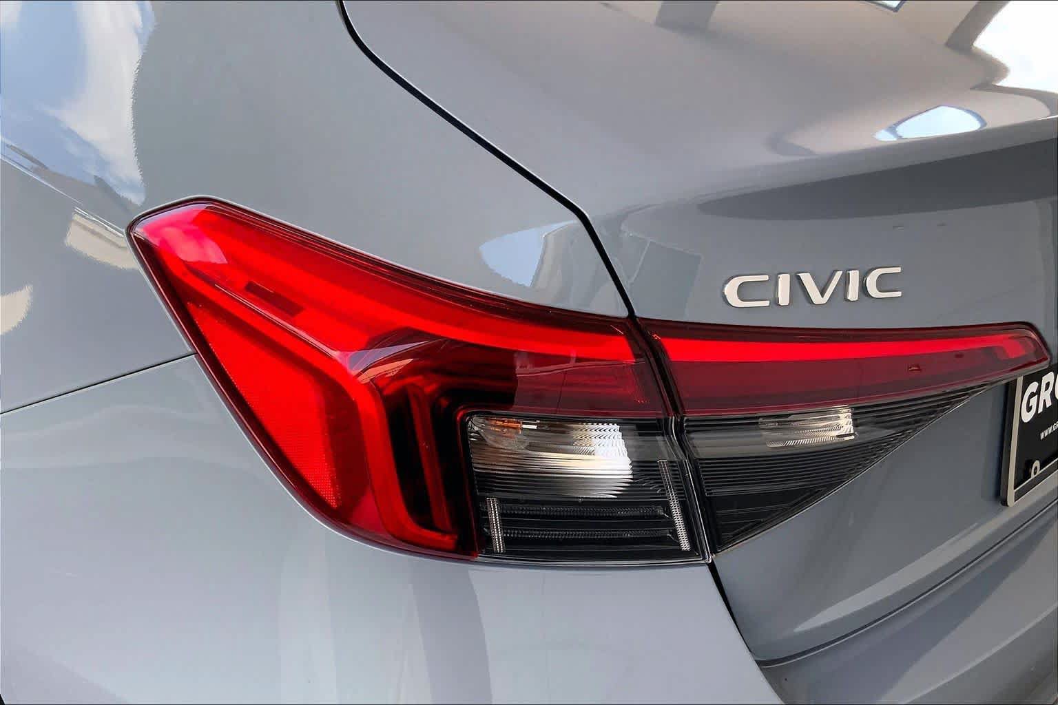 Used 2024 Honda Civic Sport image 28