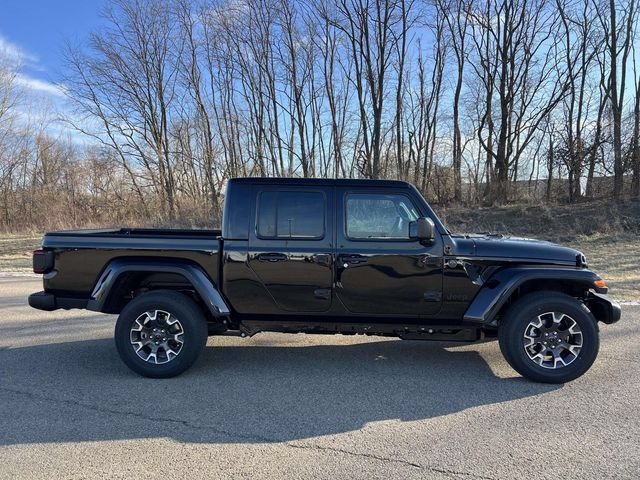 New 2026 Jeep Gladiator Mojave AWD/4WD image 7