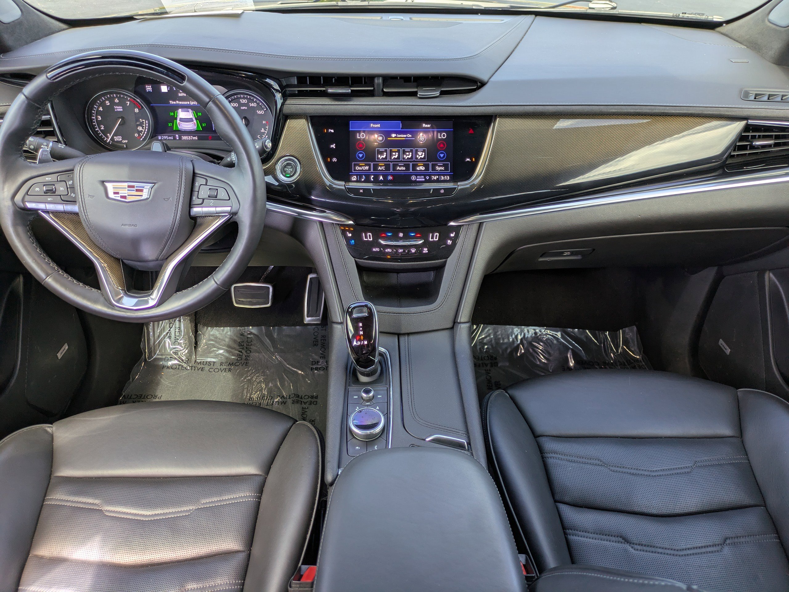 Certified 2023 Cadillac XT6 Sport w/ Platinum Package image 16