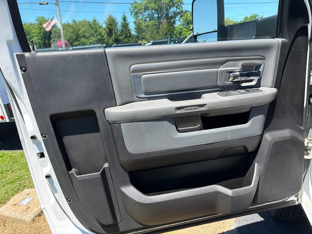 Used 2018 RAM 3500 Tradesman w/ Power & Remote Entry Group AWD/4WD image 7