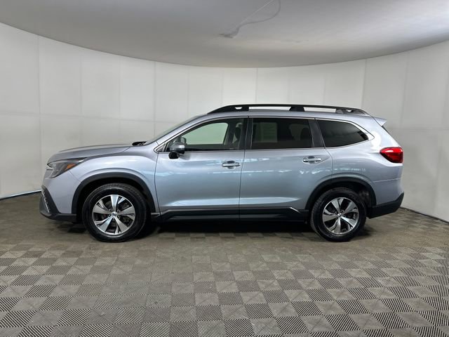 Used 2023 Subaru Ascent Premium w/ Convenience Package image 6
