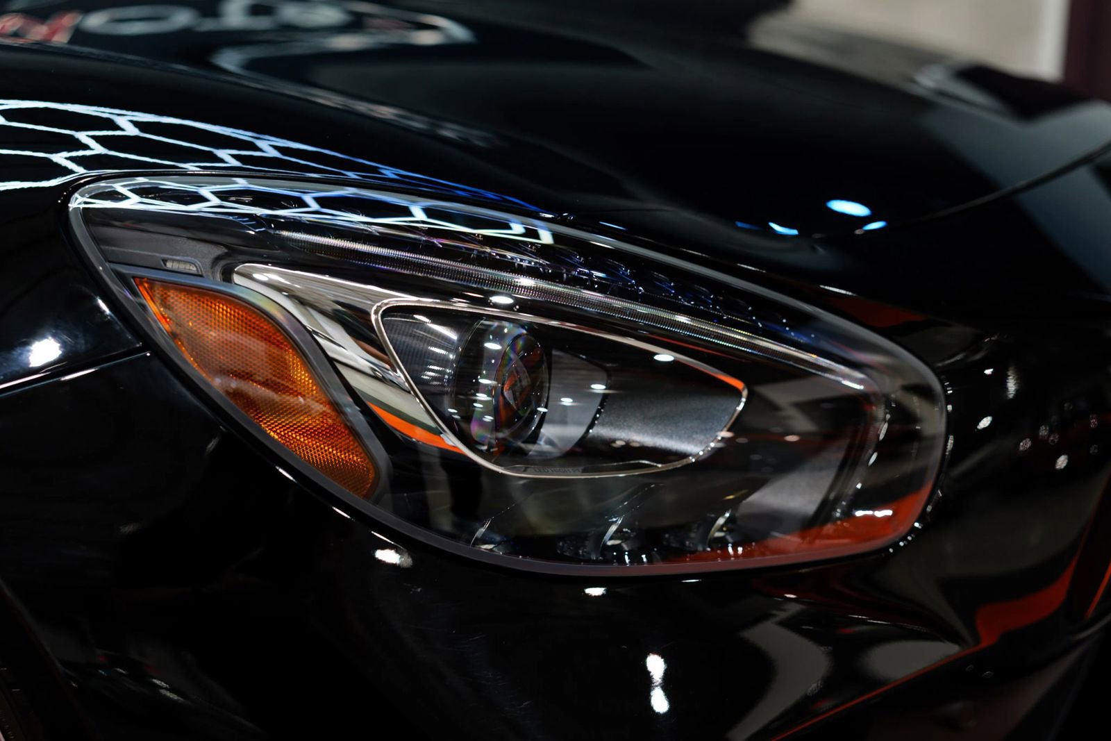 Used 2018 Mercedes-Benz AMG GT R image 6