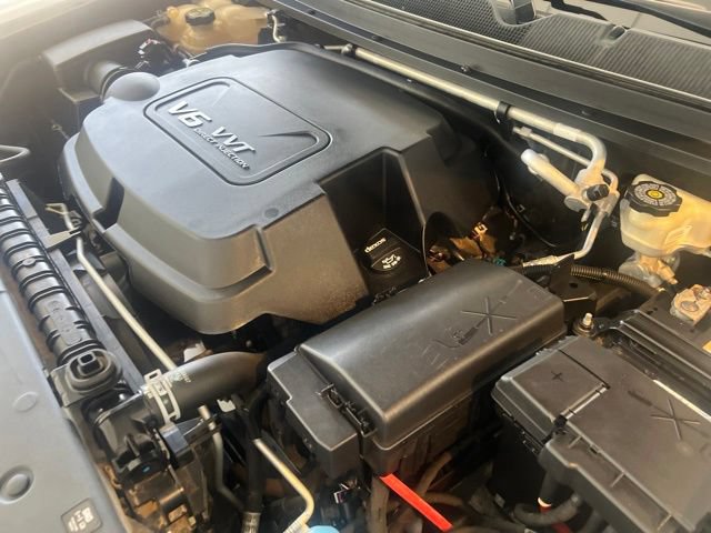 Used 2016 GMC Canyon SLT AWD/4WD image 31