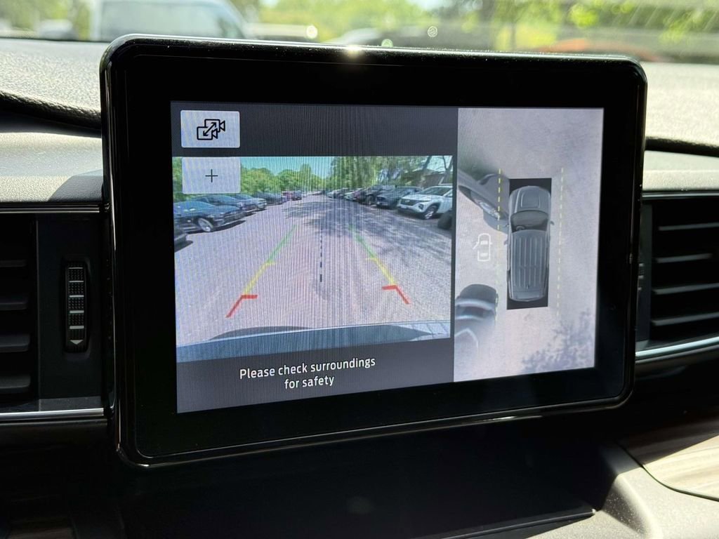 Used 2020 Ford Explorer Limited AWD/4WD image 30