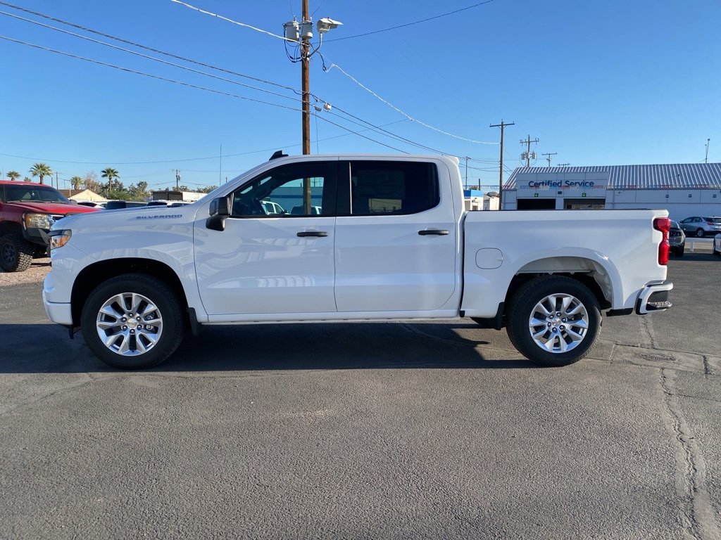 New 2026 Chevrolet Silverado 1500 Custom image 3
