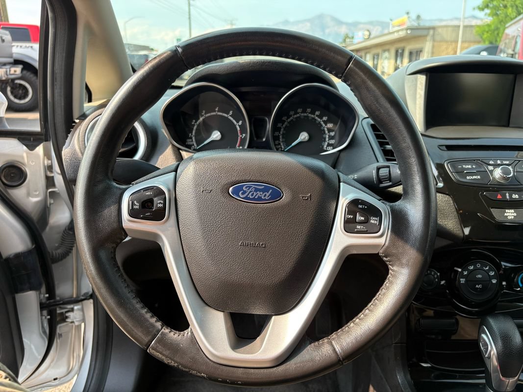 Used 2015 Ford Fiesta SE w/ Equipment Group 201A FWD image 15