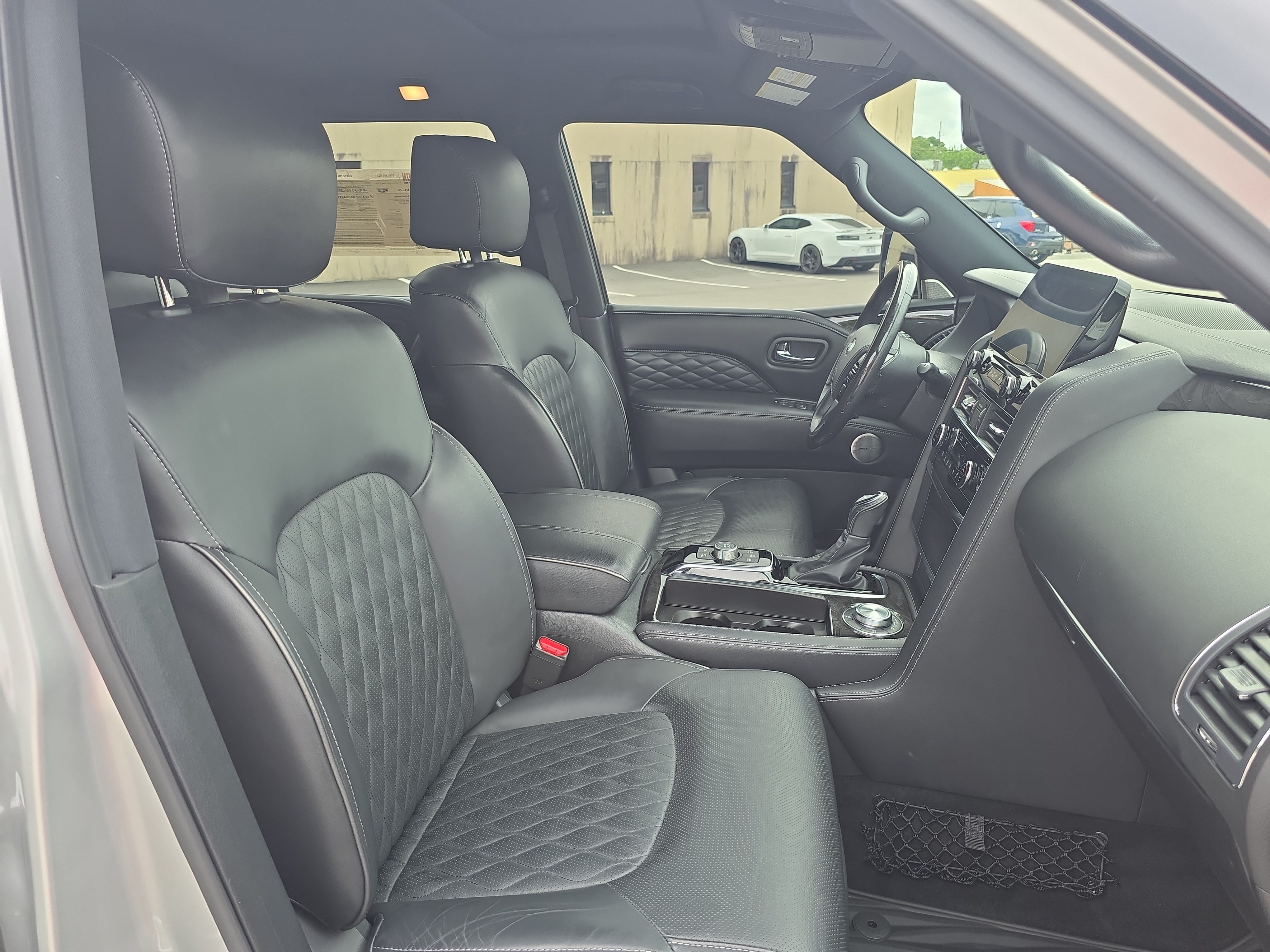 Used 2023 INFINITI QX80 Sensory w/ Cargo Package AWD/4WD image 10