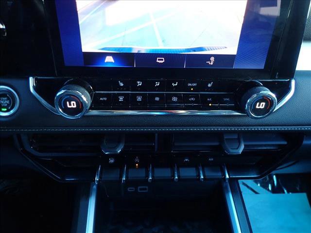 Used 2023 Chevrolet Colorado LT w/ LT Convenience Package II image 17