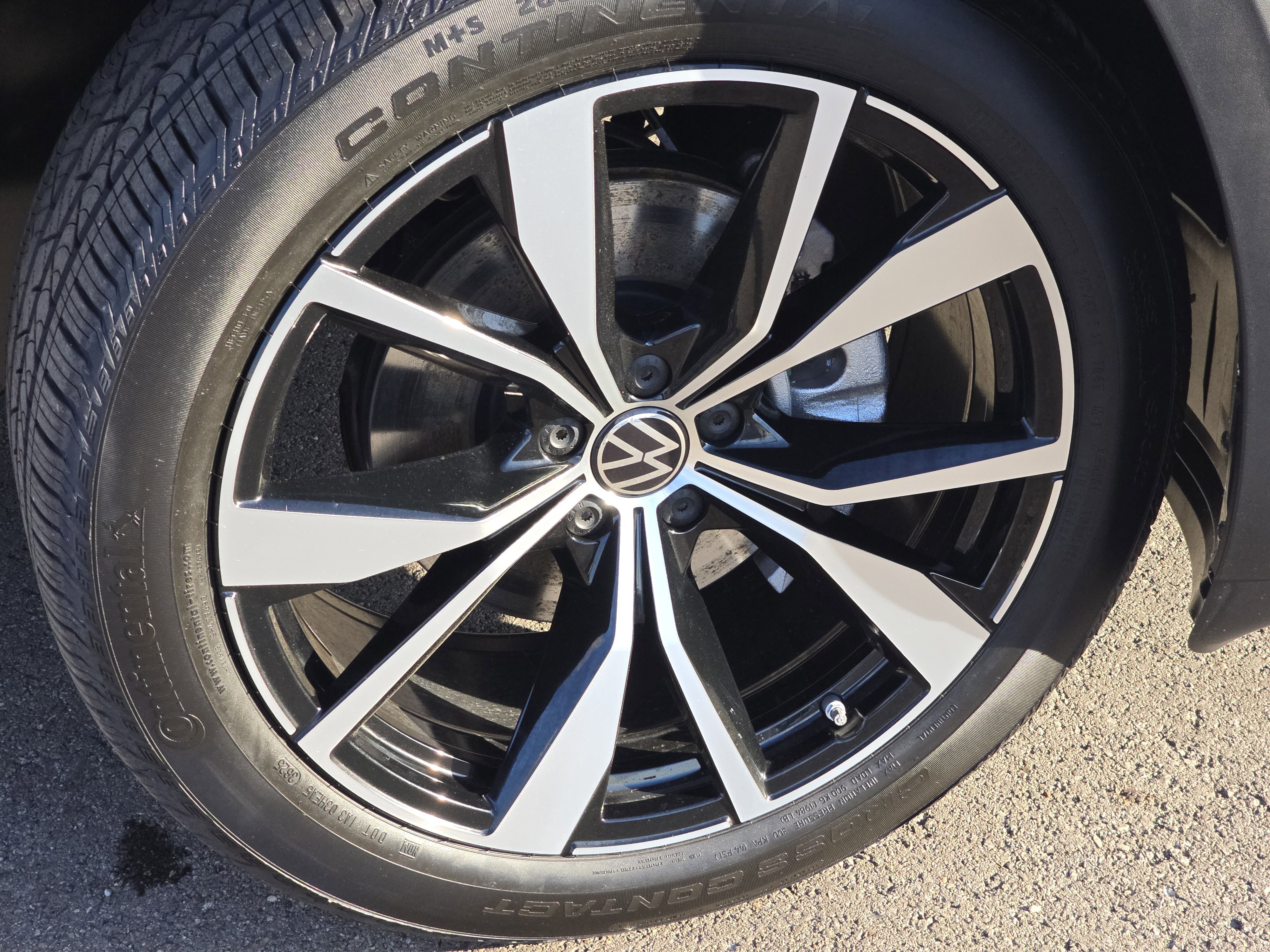 New 2026 Volkswagen Atlas SEL Premium R-Line image 16