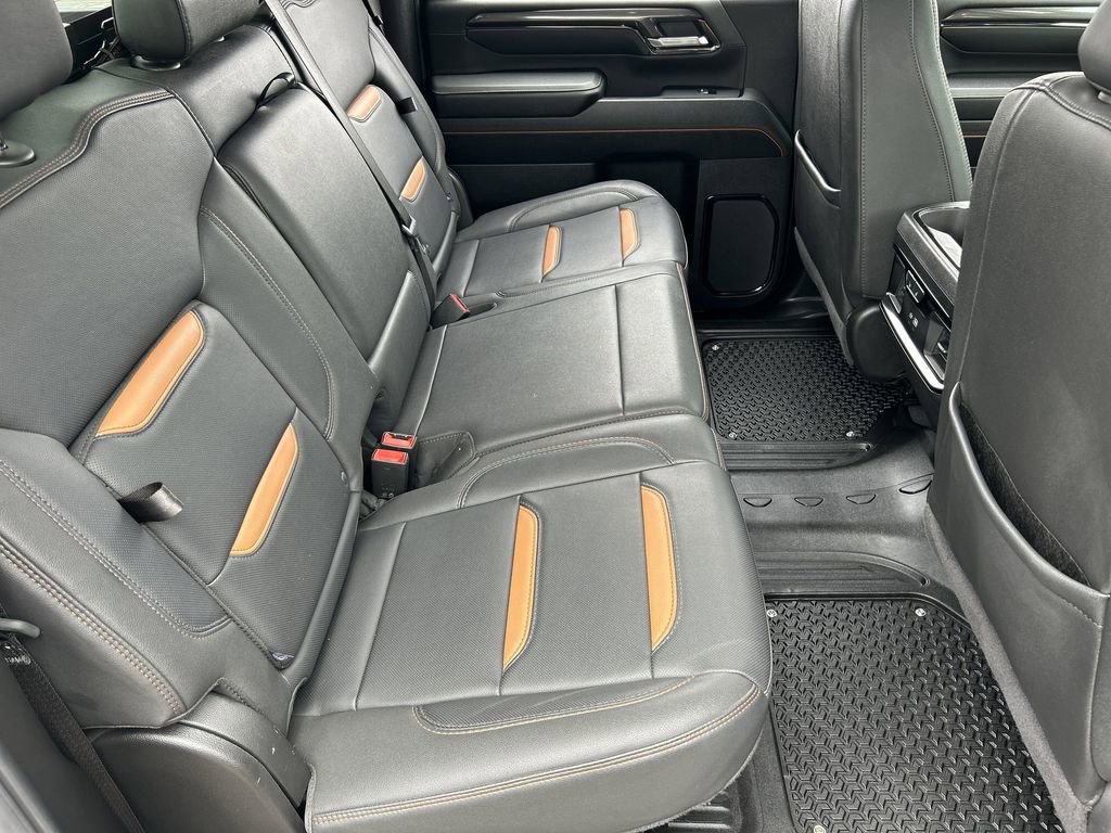 Used 2024 GMC Sierra 2500 AT4 w/ Technology Package AWD/4WD image 26