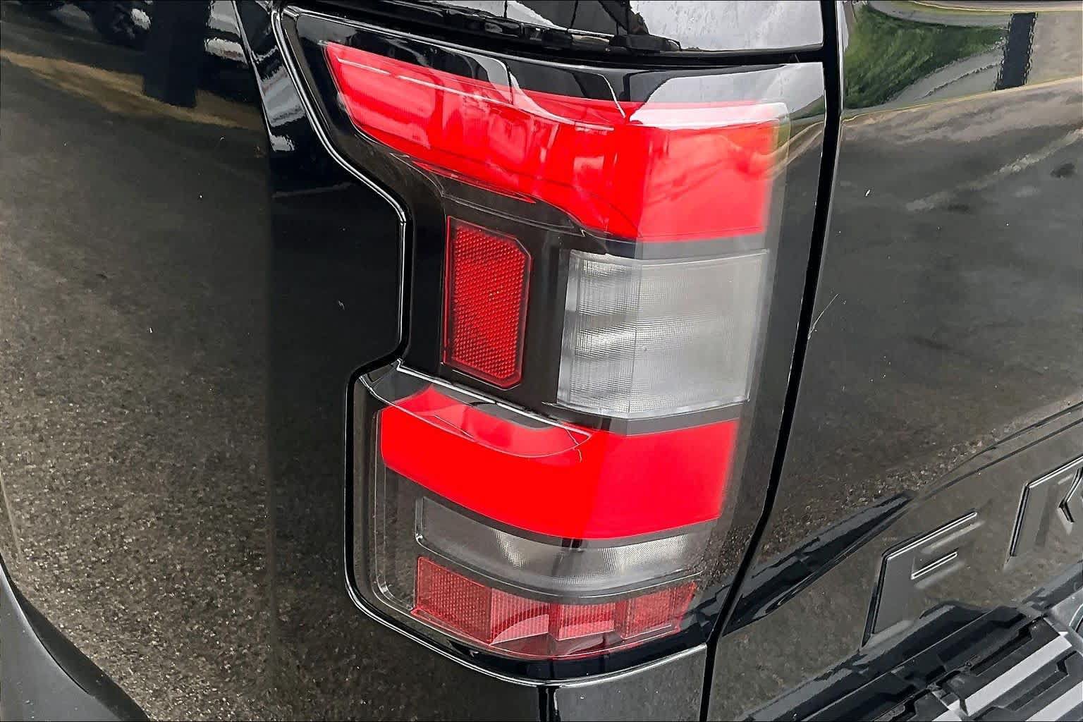 Certified 2023 Nissan Frontier SV w/ Midnight Edition Package RWD image 28