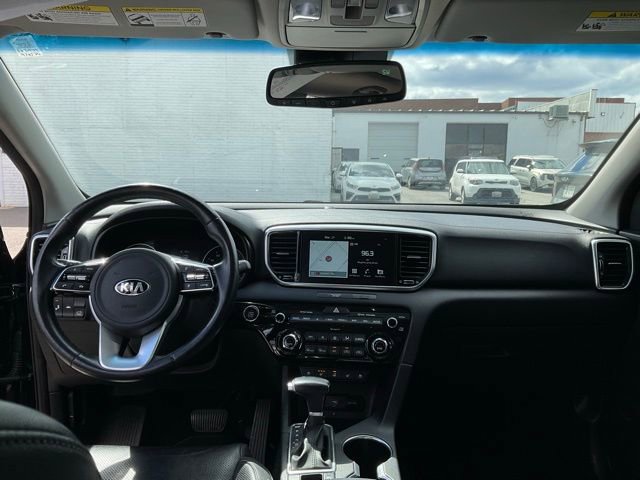 Used 2021 Kia Sportage EX w/ EX Technology Package image 46