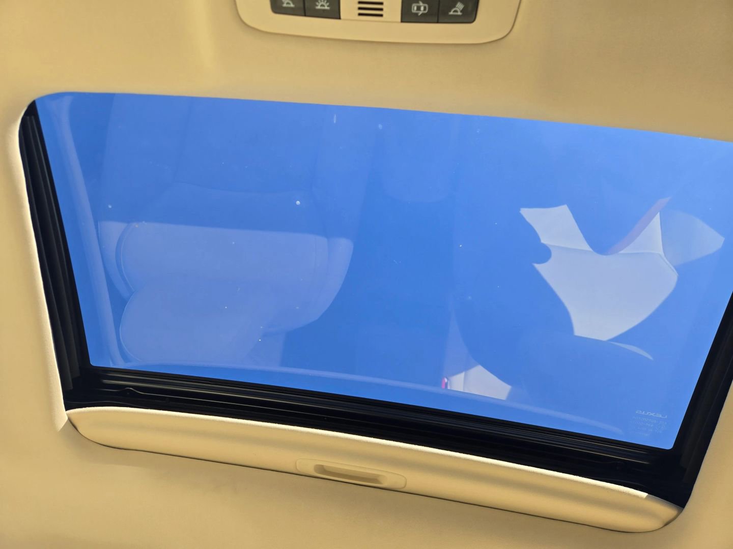 Used 2011 Lexus HS 250h image 30