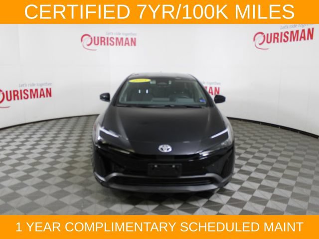 Used 2025 Toyota Prius LE FWD image 13