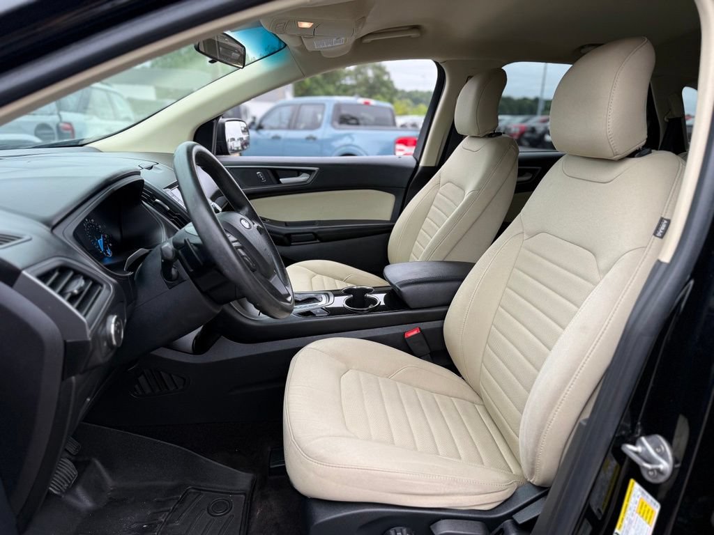 Used 2016 Ford Edge SE AWD/4WD image 10