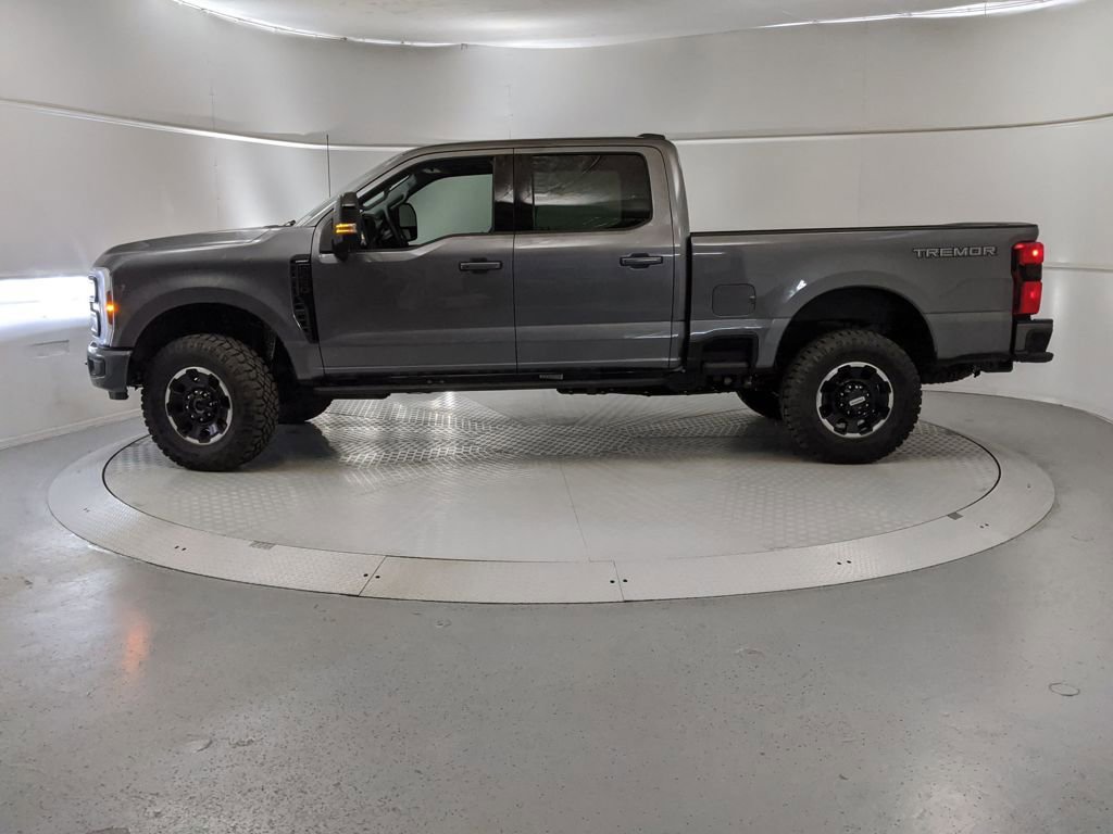 New 2025 Ford F250 Lariat w/ Lariat Ultimate Package image 5