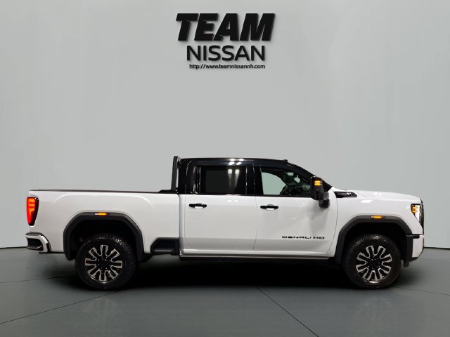 Used 2026 GMC Sierra 2500 Denali Ultimate AWD/4WD image 8