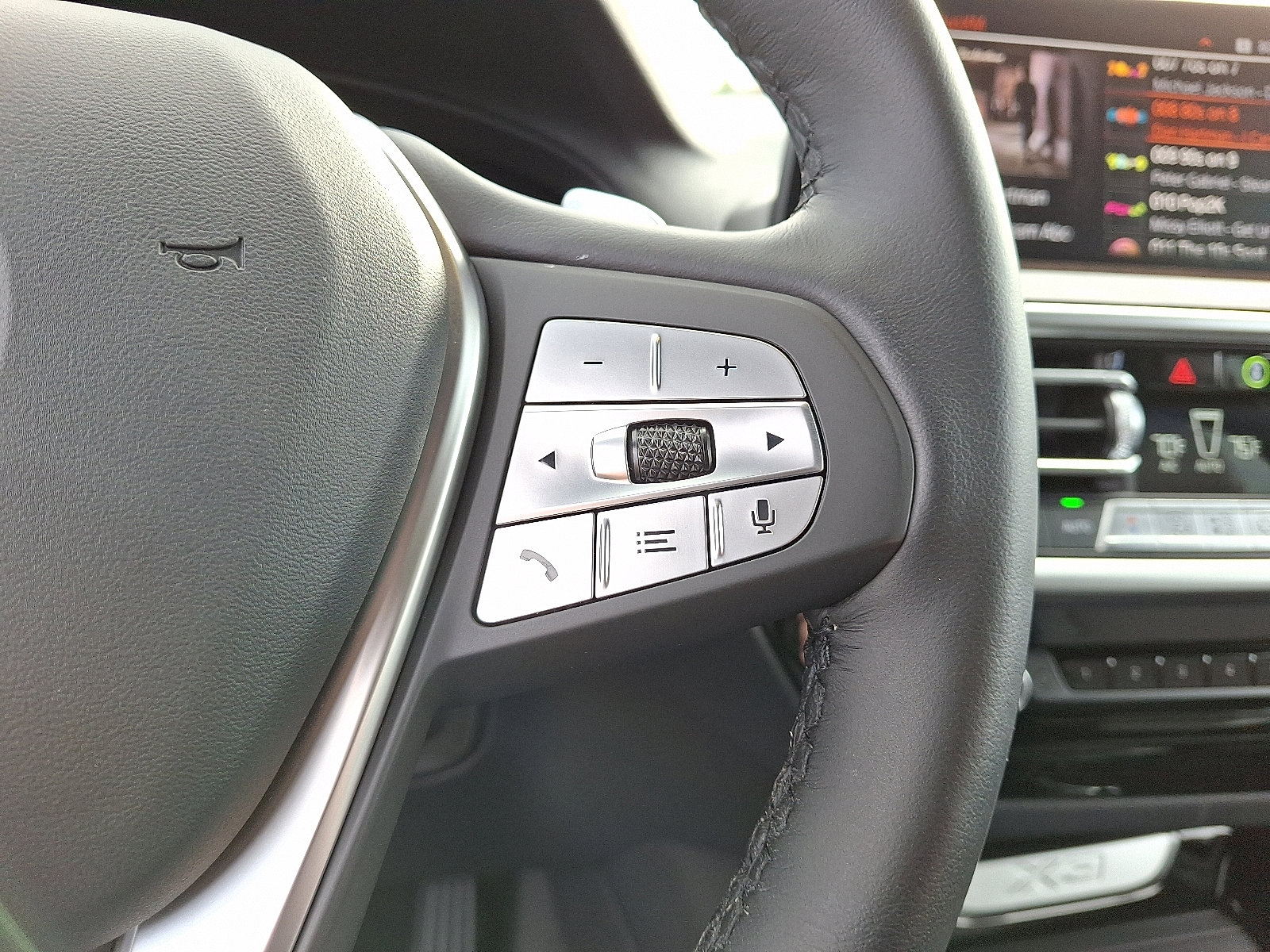 Used 2022 BMW X3 xDrive30i w/ Convenience Package w/ZPA image 22