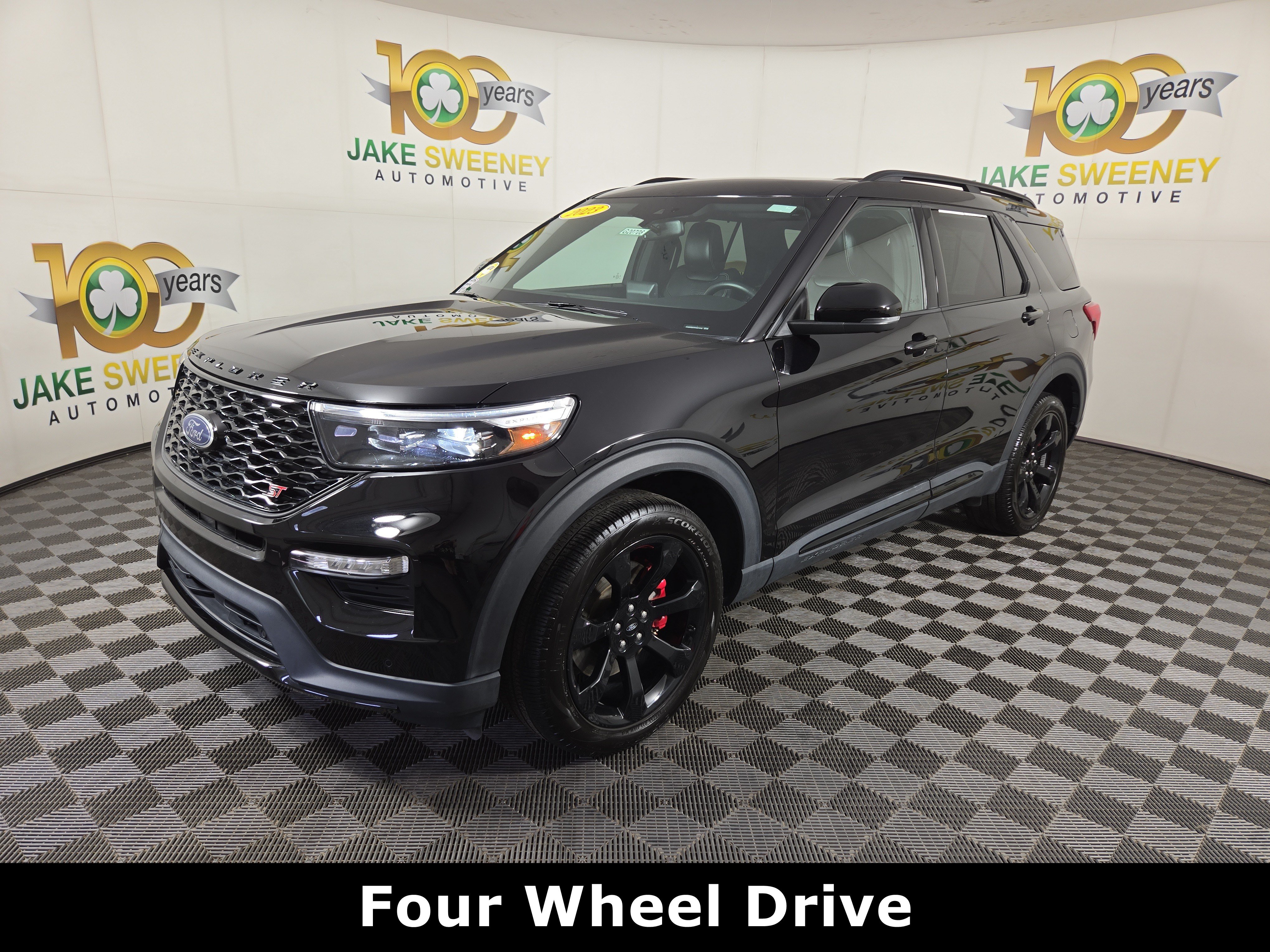 Used 2023 Ford Explorer ST w/ Equipment Group 401A AWD/4WD image 3
