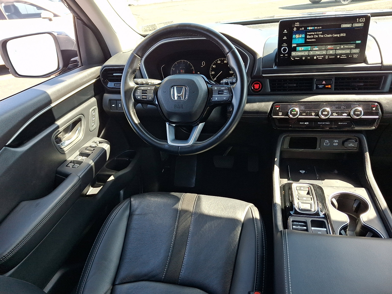 Used 2025 Honda Pilot EX-L image 10