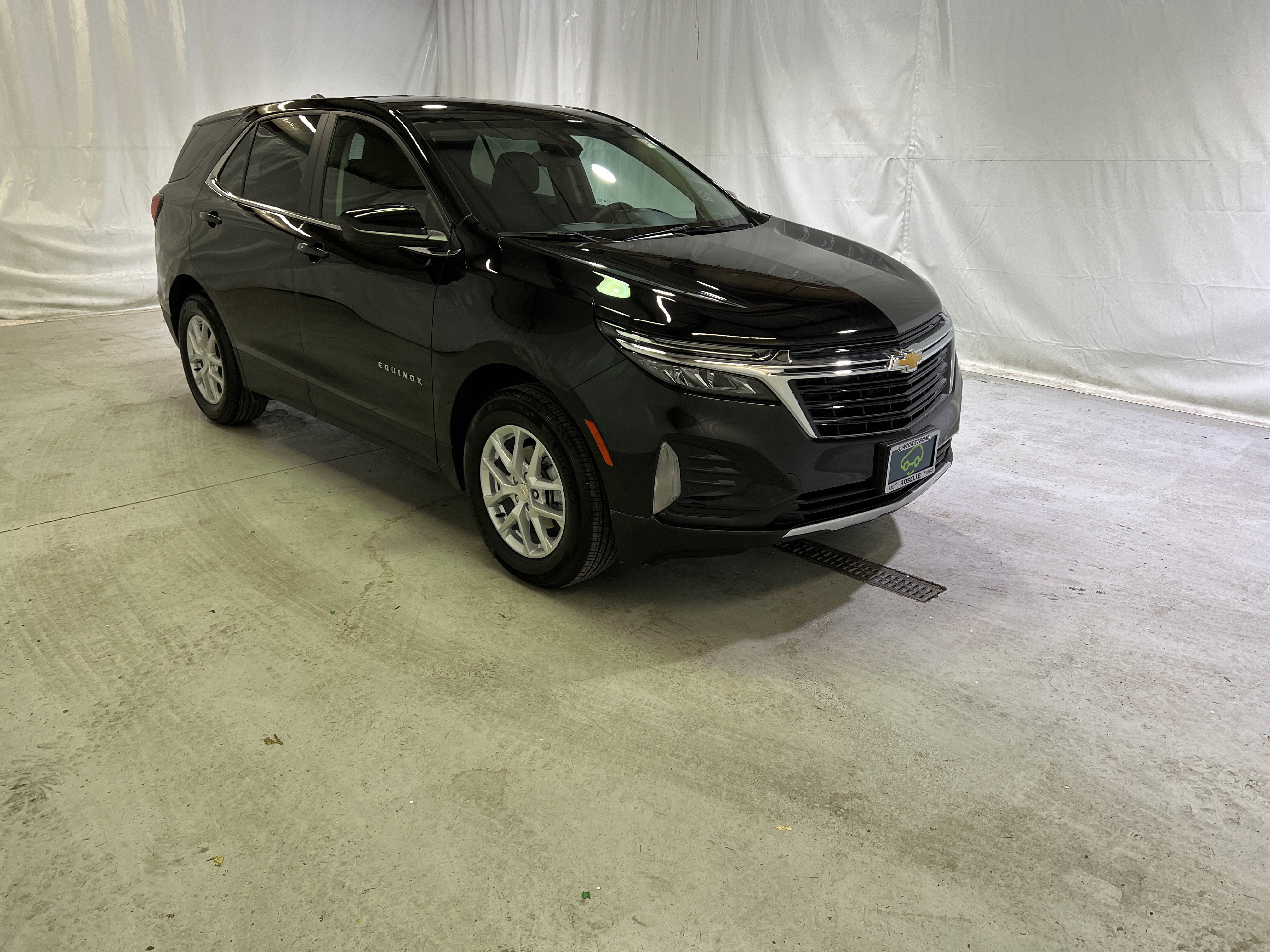 Certified 2023 Chevrolet Equinox LT image 2